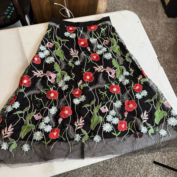 Anthropologie Eva Franco Embroidered Floral Skirt- Size 6 - Picture 10 of 10